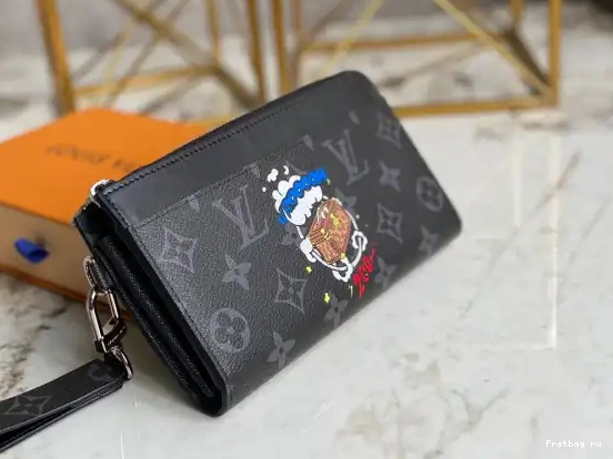 First bag ru VUITTON ZIPPY DRAGONNE LOUIS 0702